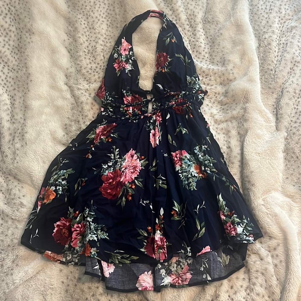 Illa illa brand size medium halter sundress